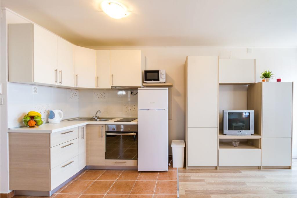 Apartmani Bregovec Maslenica Exterior foto